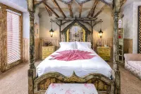 Adobe Grand Villas
