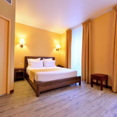 Classic Double Room Hotel Capitole Promo Code