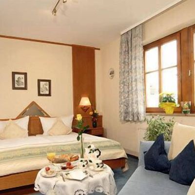 Triple Room Hotel Uhl Promo Code