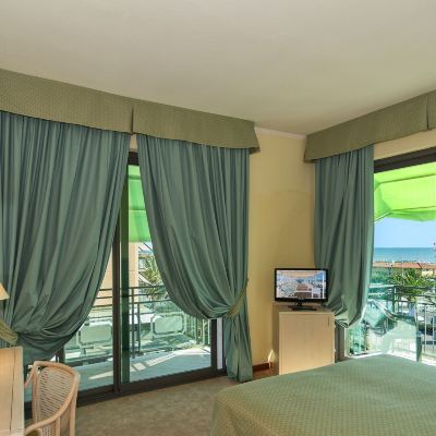 Comfort Double or Twin Room Hotel Siesta Promo Code
