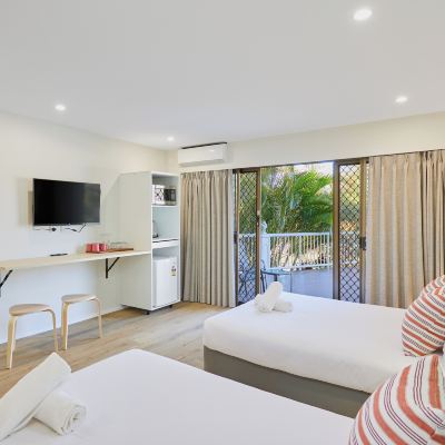 Twin Room Red Star Hotel Palm Beach Promo Code