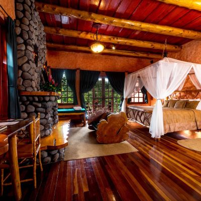 Artisan King Room Peace Lodge Promo Code