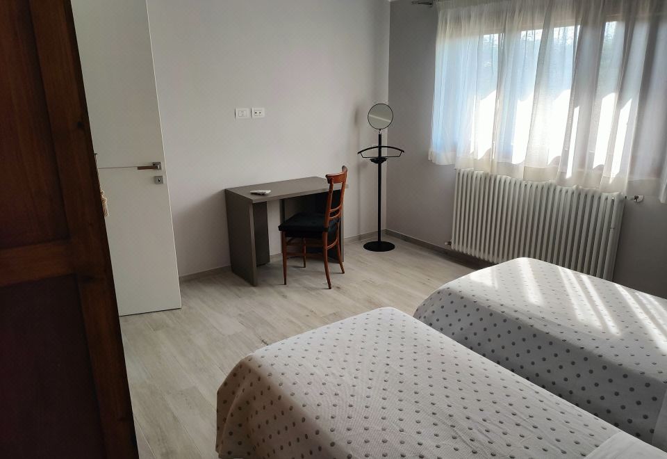 园景两卧室公寓