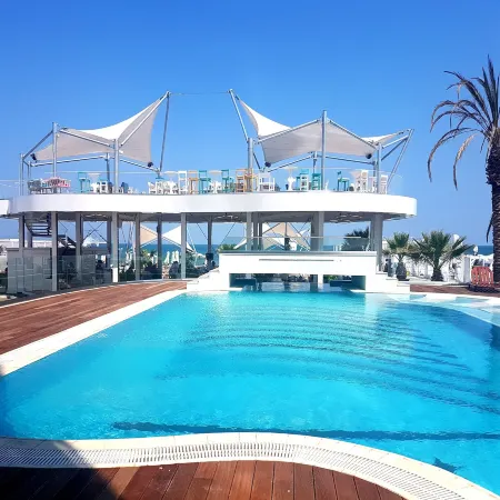 White Tower Mamaia