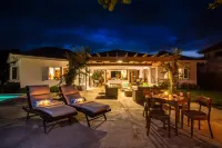 Seahorse- - A Slice Of Caribbean Paradise On A Private Beach, Gated Community Hotels in 