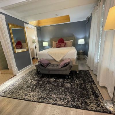 Comfort Suite, 1 Queen Bed, Jetted Tub, Courtyard View Peace & Plenty Inn Bed and Breakfast Downtown St Augustine Promo Code