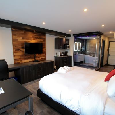 Superior Suite, Refrigerator&Microwave Hôtel Saint-Germain Rimouski Promo Code