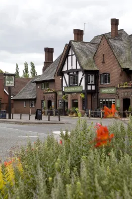 The Broadoak Hotel a Delph