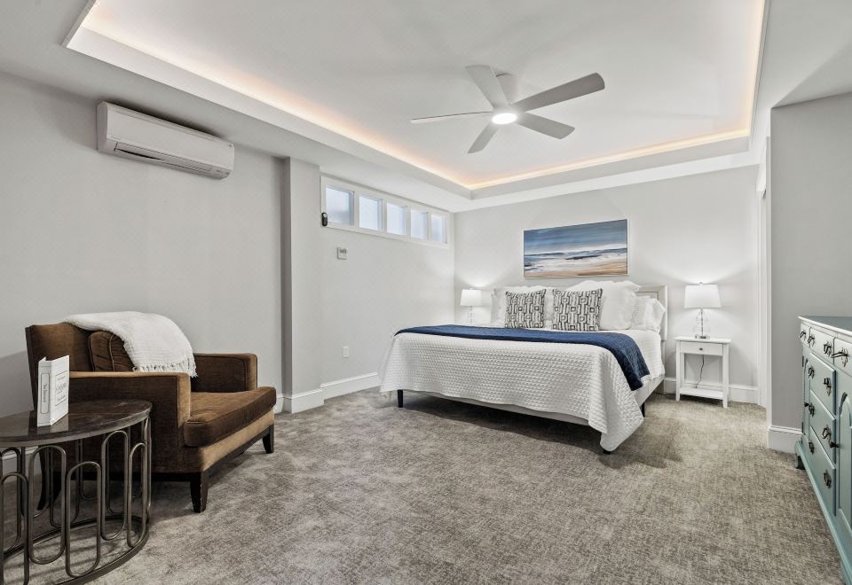 豪华特大床间 - 带私人浴室