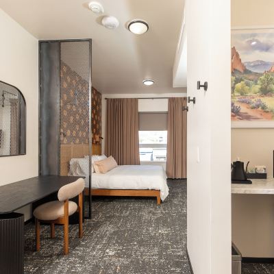 Executive King Single Room Kinship Landing Promo Code