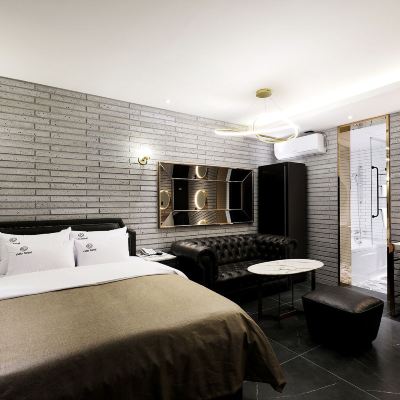 VIP Room Cielo Hotel Promo Code