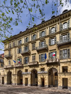 Starhotels Majestic Ξενοδοχεία στην πόλη 