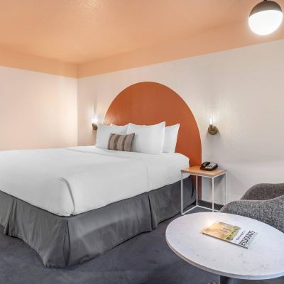 King Room with Roll in Shower - Non-Smoking Sandman Hotel Promo Code