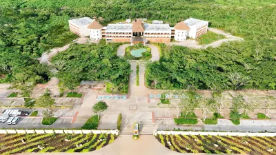 Hotel Mundo Maya Edzná Hotels in 