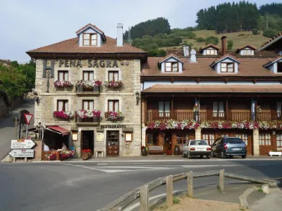 Hosteria Peña Sagra Hotels in 