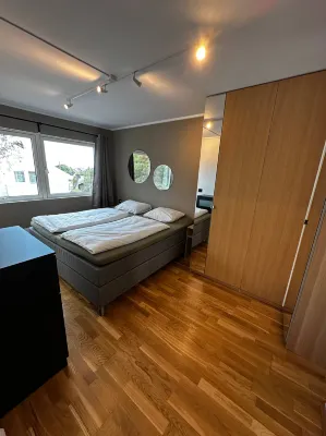 Bright Apartment with Patio and Garden  호텔