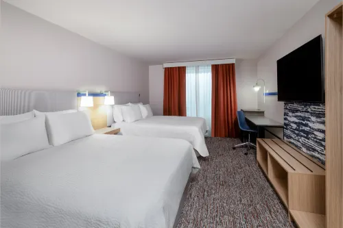 Garner Hotel PECOS by IHG