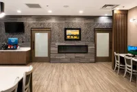 La Quinta Inn & Suites by Wyndham Knoxville West