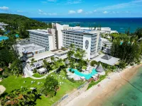 Chateau Royal Beach Resort & Spa, Noumea Hotels in 