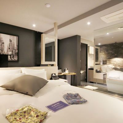 Deluxe (Bathtub, Latex Bed) Hotel Yaja Sasang Terminal Promo Code