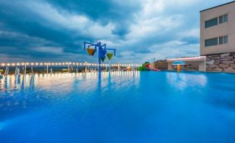 Pohang Forever Pension (25m Large Size Infinity Pool)