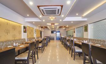 Hotel Sagar Presidency - Housity