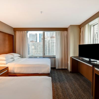 High Floor Two Double Suite with City View Embassy Suites Chicago Downtown Magnificent Mile Promo Code