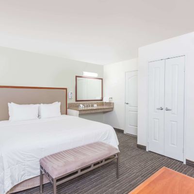 King Studio Suite - Non-Smoking Hawthorn Suites Promo Code