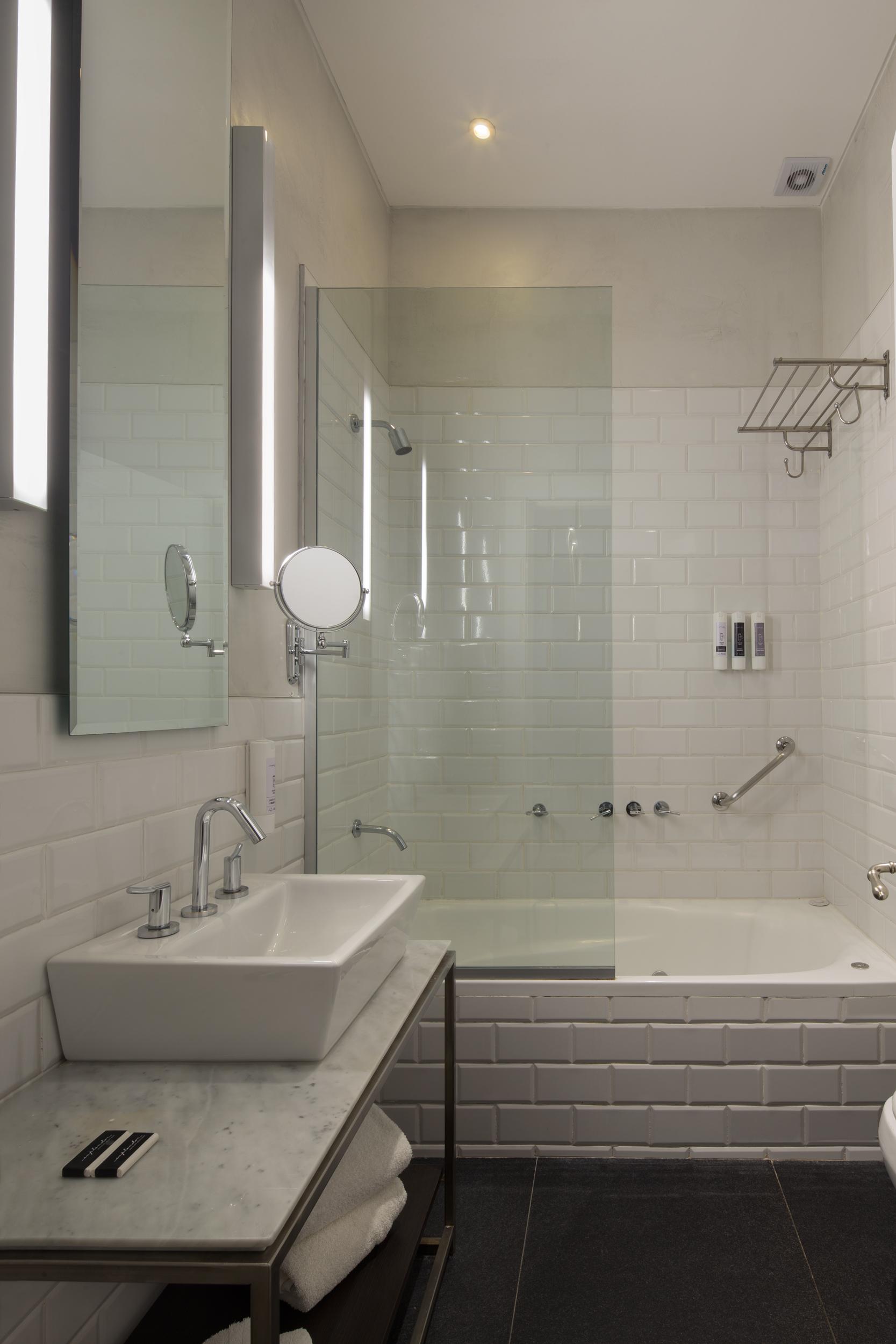 一居室vip特大床套房-非吸烟