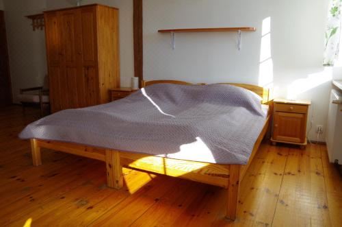 三人间（园景）