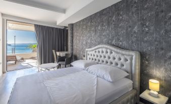 Luxury Rooms ''Seven''