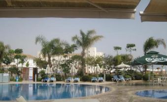 Polyxenia Isaak Luxury Villas and Apartments - Housity