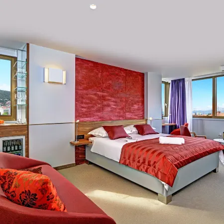 Horizon Luxury Suites & Design Rooms