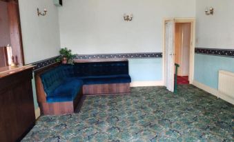 The Limes County House Hotel - Housity