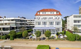 Hotel Strandschlosschen - Housity