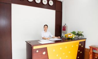 Hoa Cuc Phuong Hotel Di An - Binh Duong