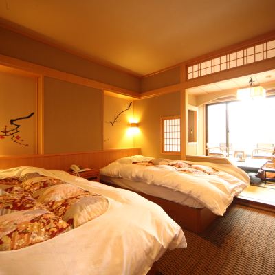 Barrier-free Japanese-Western style room with open air bath