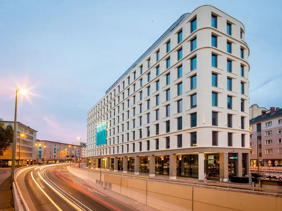 Motel One Frankfurt-römer - Frankfurt