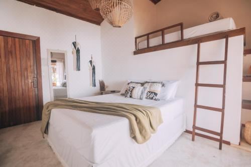 带私人外部浴室的三人房