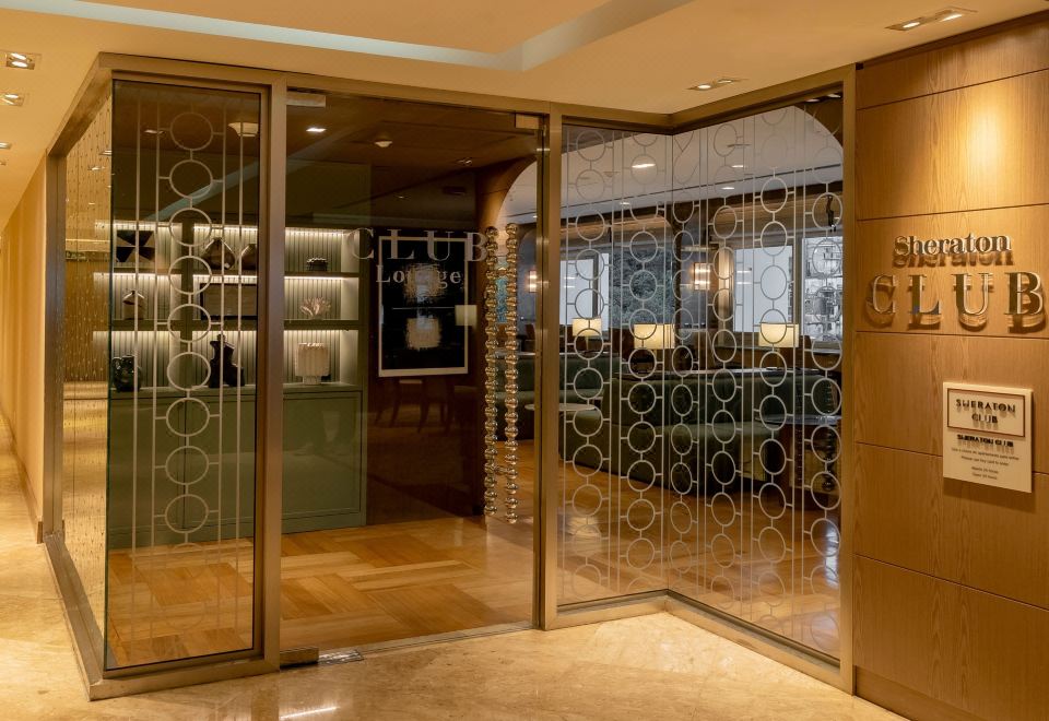 局部海景两张双人床房（可进入俱乐部休息室）