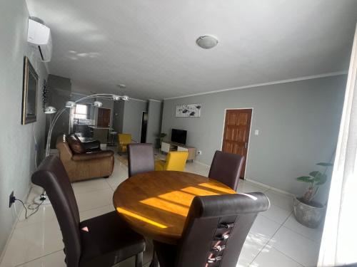 两卧室房屋