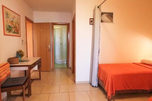 一卧室公寓（带阳台）