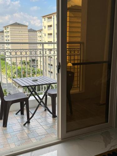 一卧室公寓（带阳台）