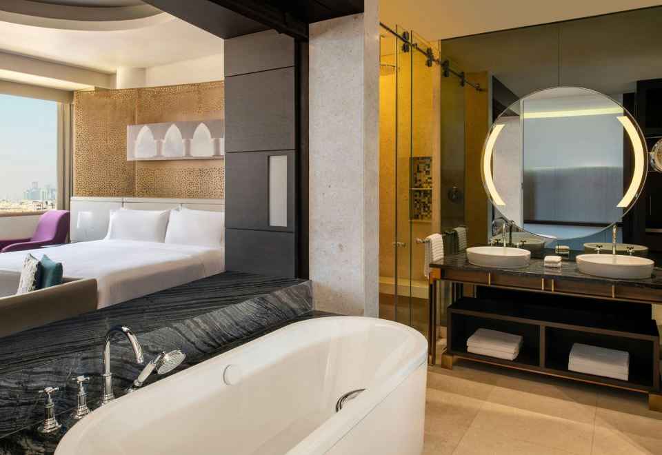 行政特大床房-俱樂部休息室通行權