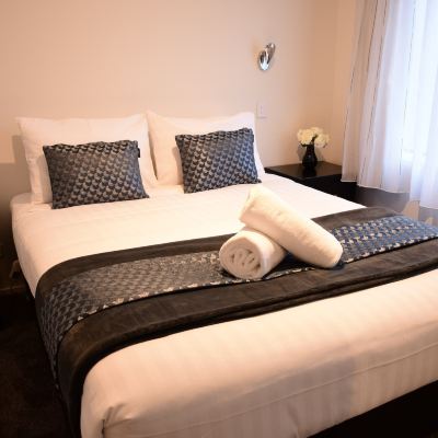 One-Bedroom Apartment Tekapo Luxury Apartments Promo Code