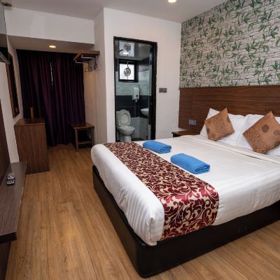 Standard Double Room Kupon Highlanders Hotel
