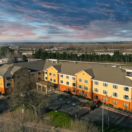 Rosewood Hotel- Portland East Отели в г. Грешам