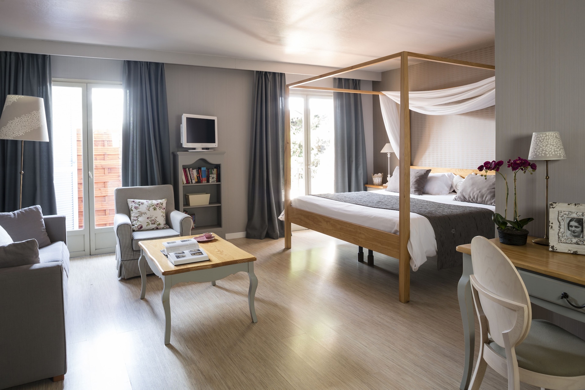 套房（带露台）