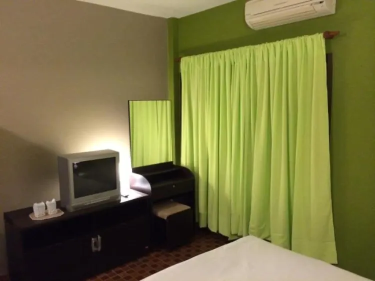 ห้องสแตนดาร์ด เตียงใหญ่ 1 เตียง