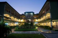 Kemael Hotel Hotels in 